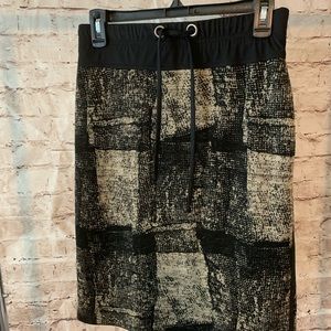 Joseph Ribkoff Skirt size 8